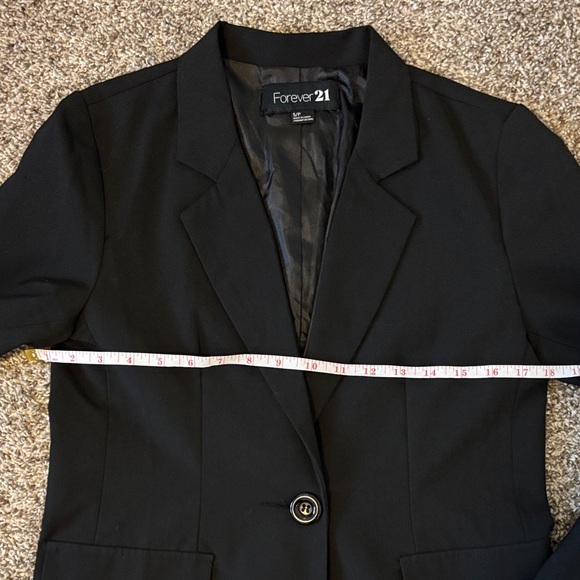 Women’s Tailored Black Relaxed Blazer with Striped Cuffs Size S - Picture 5 of 11